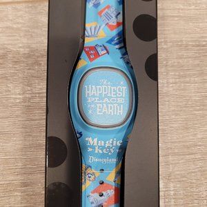 Disneyland Magic Key Holder MagicBand+